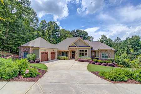 1297 Wisteria Bluff Ct Hoschton, GA 30548