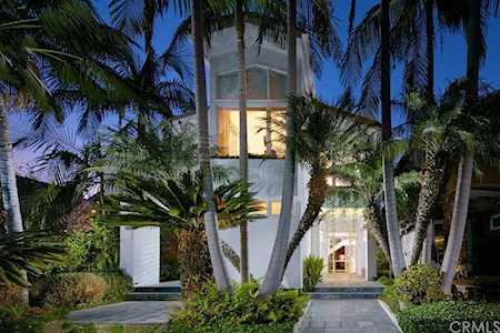 215 Goldenrod Corona Del Mar, CA 92625