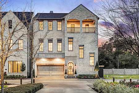 115 Memorial Parkview Drive Houston, TX 77024