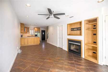 2605 Enfield RD #220 Austin, TX 78703