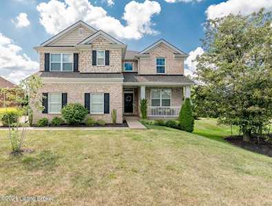 2204 Polo Creek Ln Louisville, KY 40245