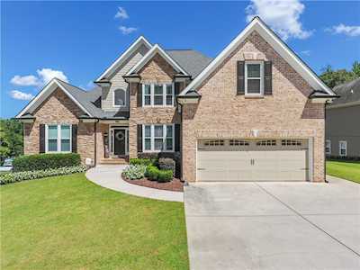 2433 Commissioner Cove Buford, GA 30519