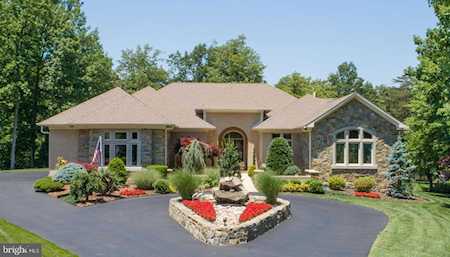 46 Poplar Point Rd Edgewater, MD 21037