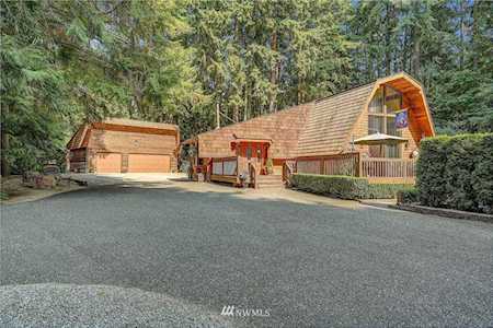 14519 105th Avenue Ct E Puyallup, WA 98374