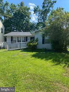 1247 Washington Dr Annapolis, MD 21403