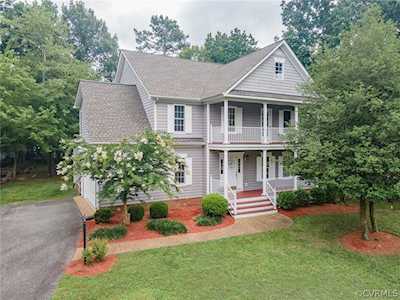 713 Club Crest Blvd Chester, VA 23836