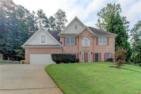 4518 Hales Trace Ln SW Lilburn, GA 30047