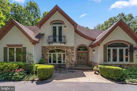 11424 Castle Ln Ellicott City, MD 21042