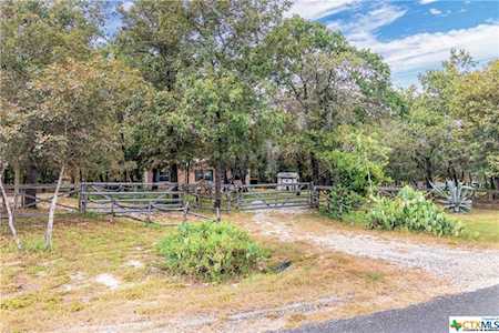 2127 Hickory Way San Antonio, TX 78264