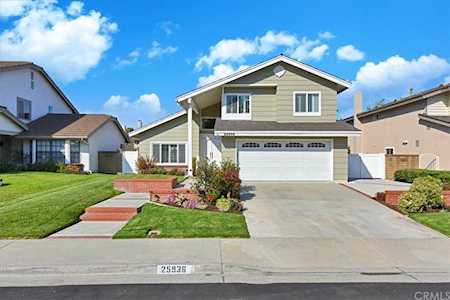 25936 Glenhurst Lake Forest, CA 92630