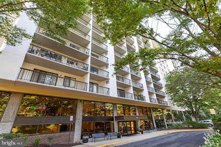 3800 Powell Ln #312 Falls Church, VA 22041
