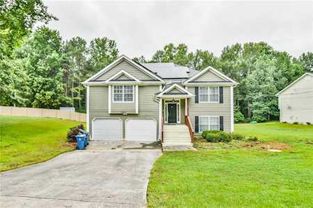 1525 La Maison Dr Lawrenceville, GA 30043