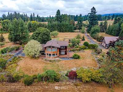 1090 Middle Fork Rd Onalaska, WA 98570