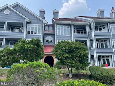 1125 Lake Heron Dr #2B Annapolis, MD 21403