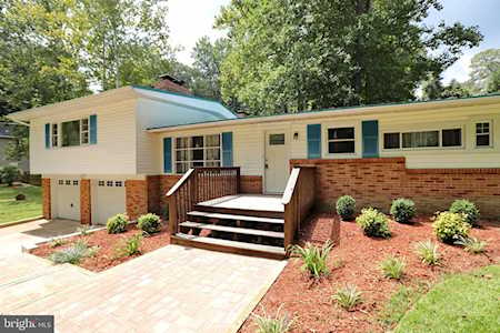30106 Cross Woods Dr Mechanicsville, MD 20659