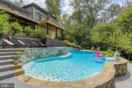 3422 Blair Rd Falls Church, VA 22041