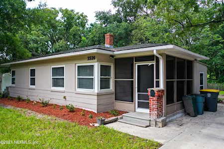 3526 Indigo Dr Jacksonville, FL 32207
