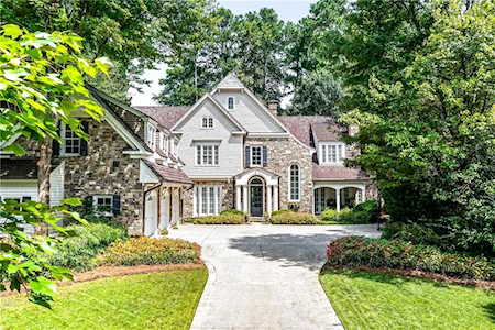 4564 Club Dr NE Atlanta, GA 30319
