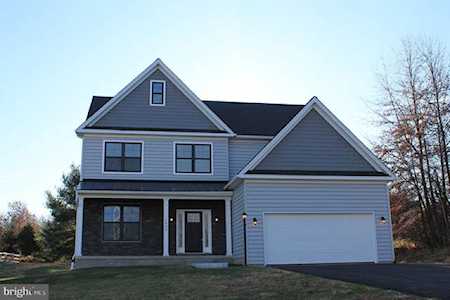 14 Natalie Circle Barto, PA 19504