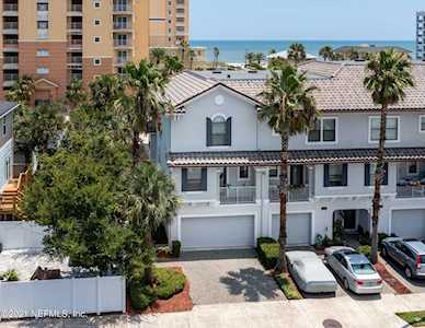 905 2nd St Jacksonville Beach, FL 32250