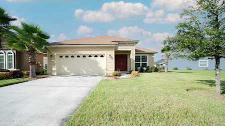 1527 Oldenburg Dr Jacksonville, FL 32218
