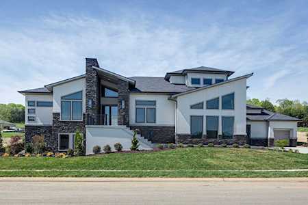 223 Lookaway Cir Franklin, TN 37067