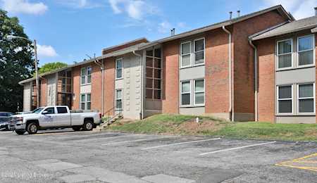 2505 Lindsay Ave #11 Louisville, KY 40206