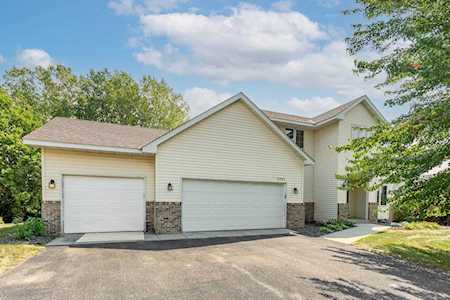 2962 Duluth Street Maplewood, MN 55109