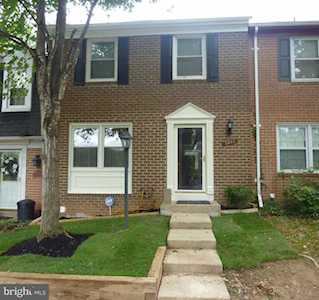 5802 Alderleaf Place Columbia, MD 21045