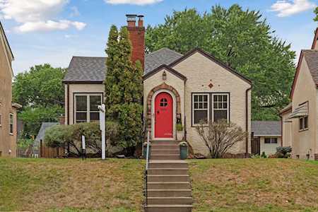 5236 12th Avenue S Minneapolis, MN 55417