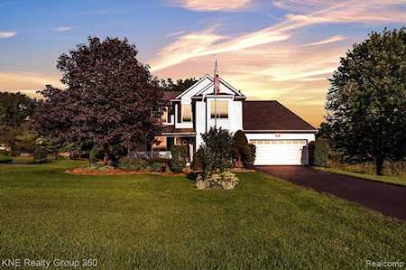 9927 Sunflower Lane Green Oak Twp, MI 48178