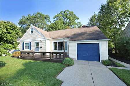 26518 Knickerbocker Rd Bay Village, OH 44140