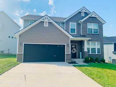 10009 Creek View Estates Dr Louisville, KY 40291