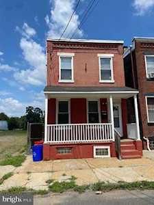 1157 Chestnut St Camden, NJ 08103