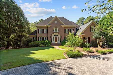 9025 Old Southwick Pass Alpharetta, GA 30022