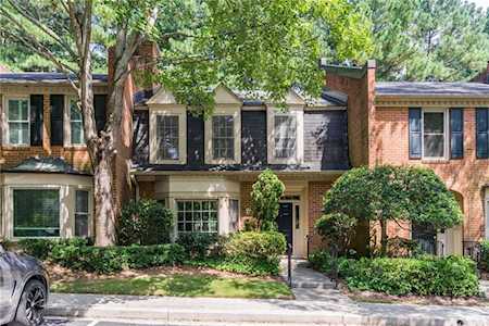 26 Plantation Dr Atlanta, GA 30344