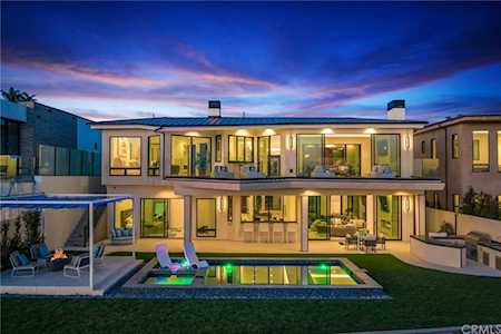1207 Dolphin Terrace Corona Del Mar, CA 92625