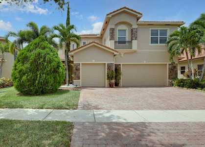 8596 Cobblestone Point Circle Boynton Beach, FL 33472