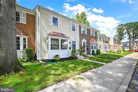1823 Foxdale Ct #145 Crofton, MD 21114