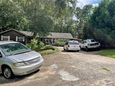 5461 Ledford Dr Austell, GA 30106