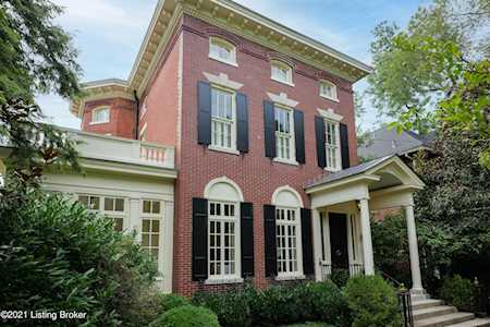 952 Cherokee Rd Louisville, KY 40204