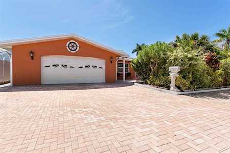 131 Wall St Redington Shores, FL 33708