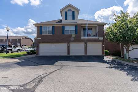 8314 Grand Trevi Dr Louisville, KY 40228
