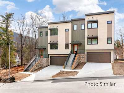 32 Macallan Ln Asheville, NC 28805