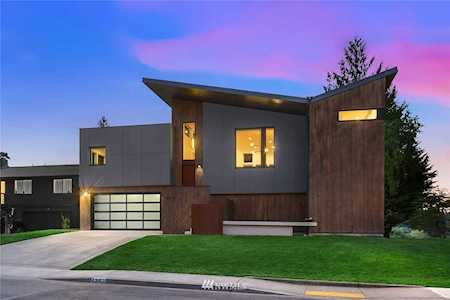 1363 183rd Ave NE Bellevue, WA 98008