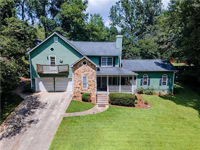 5142 Jay Creek Rd Oakwood, GA 30566