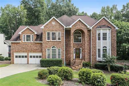 3350 Trails End Circle Roswell, GA 30075