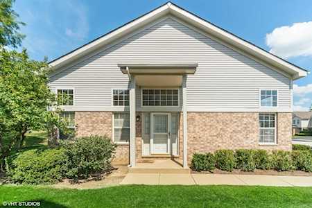 150 Brendon Ct Roselle, IL 60172