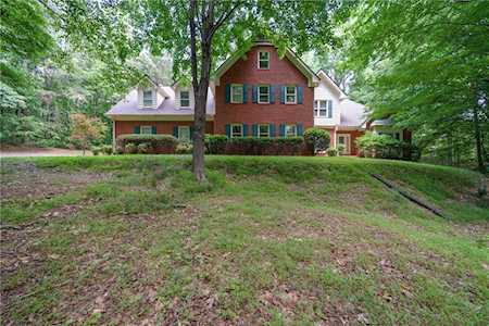 790 Spring Valley Dr Cumming, GA 30041