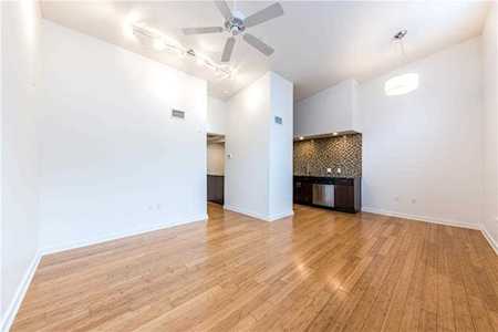 2200 Dickson DR #214 Austin, TX 78704